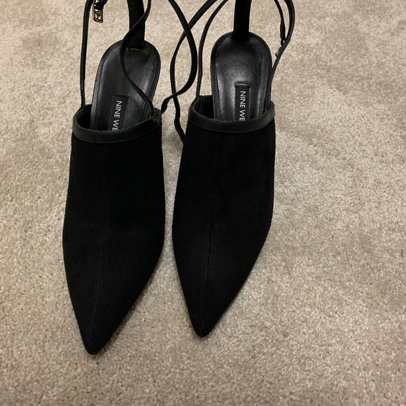 Shoes - Picture 1 of 4